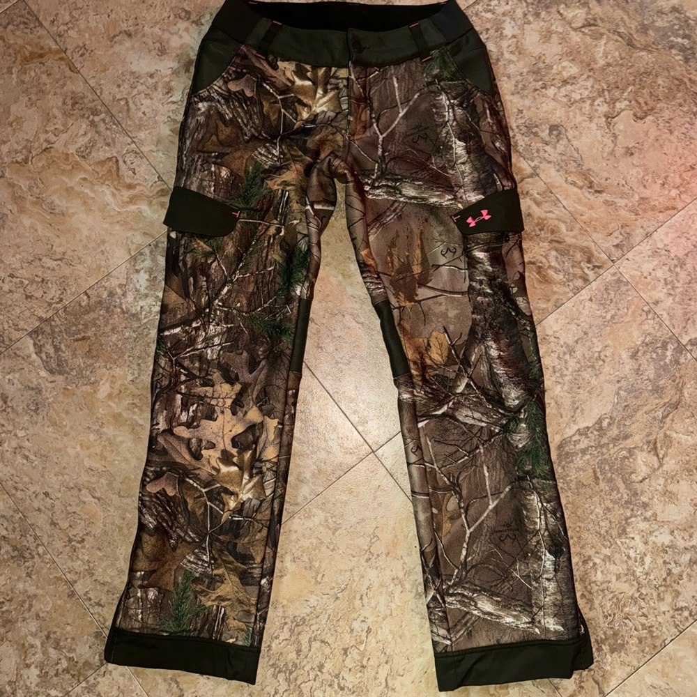 Under Armour Women’s Storm Realtree Camo Hunting Pants